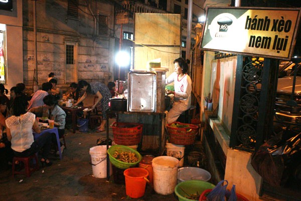 3a. Banh xeo _ Nem lui